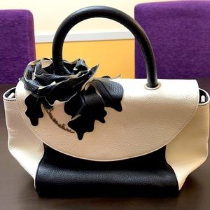 Classic Braccialini leather handbag no blemishes